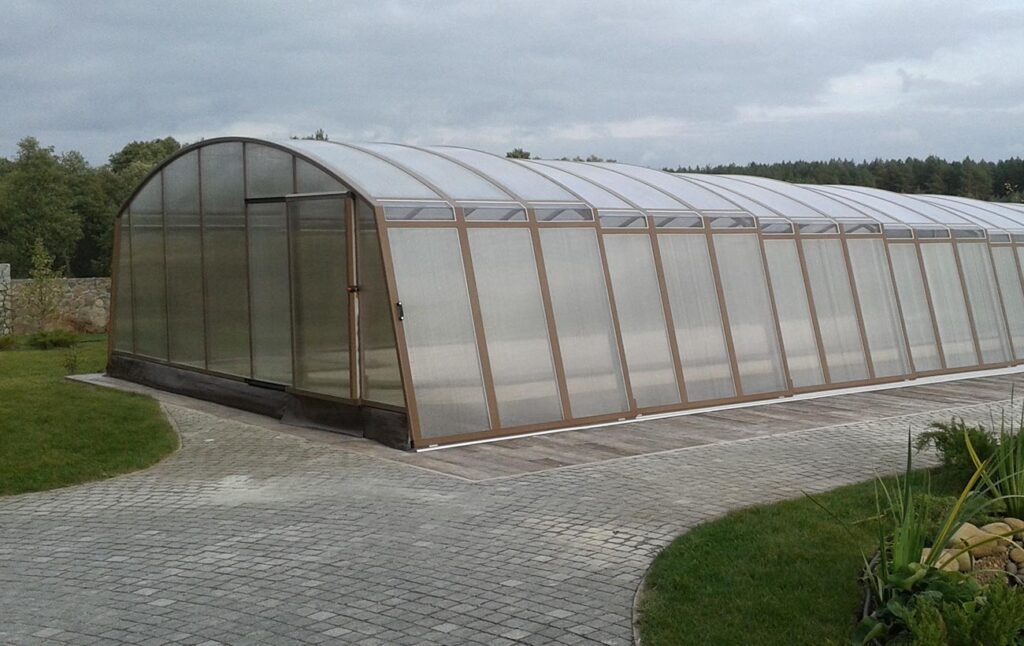 Pooltak Alpin M50  med kanalplast